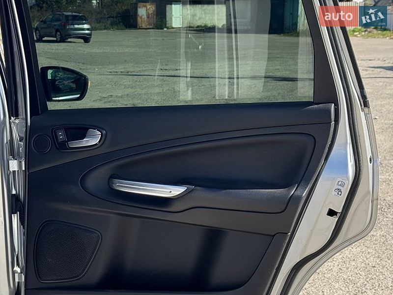Минивэн Ford S-Max 2011 в Тернополе