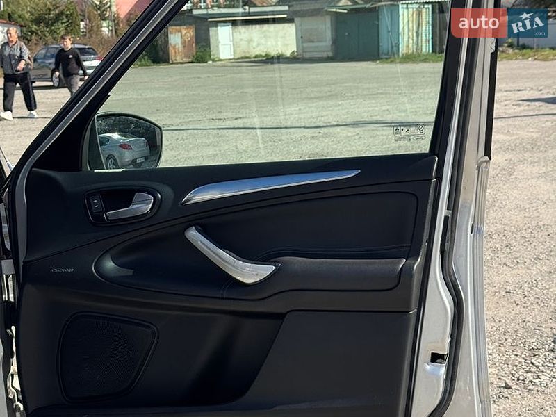 Минивэн Ford S-Max 2011 в Тернополе