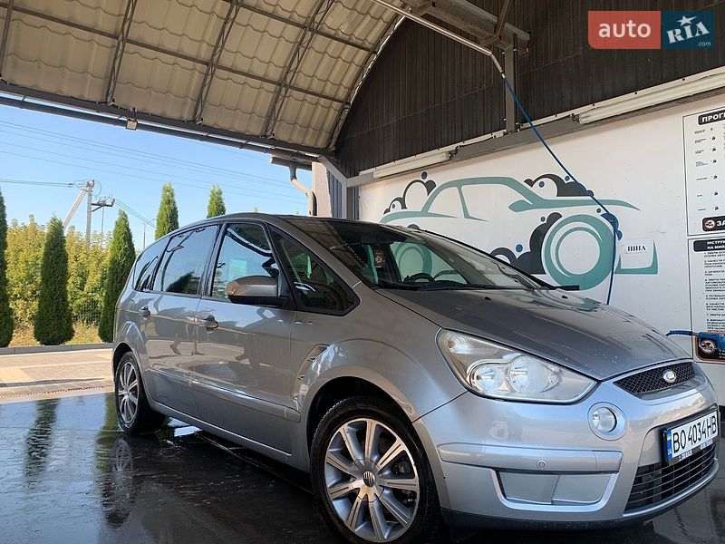 Минивэн Ford S-Max 2006 в Кременце