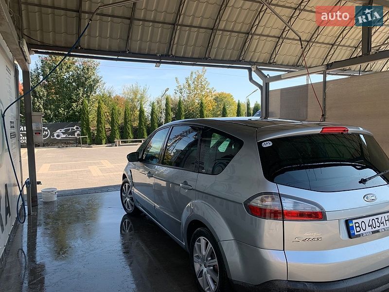 Минивэн Ford S-Max 2006 в Кременце