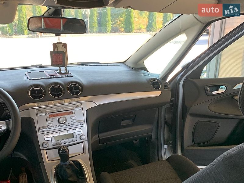 Минивэн Ford S-Max 2006 в Кременце