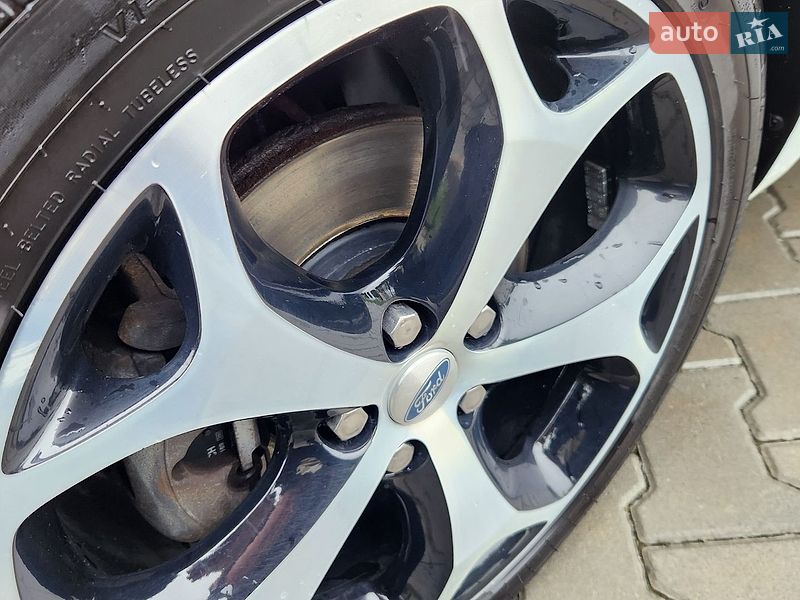 Минивэн Ford S-Max 2013 в Тлумаче