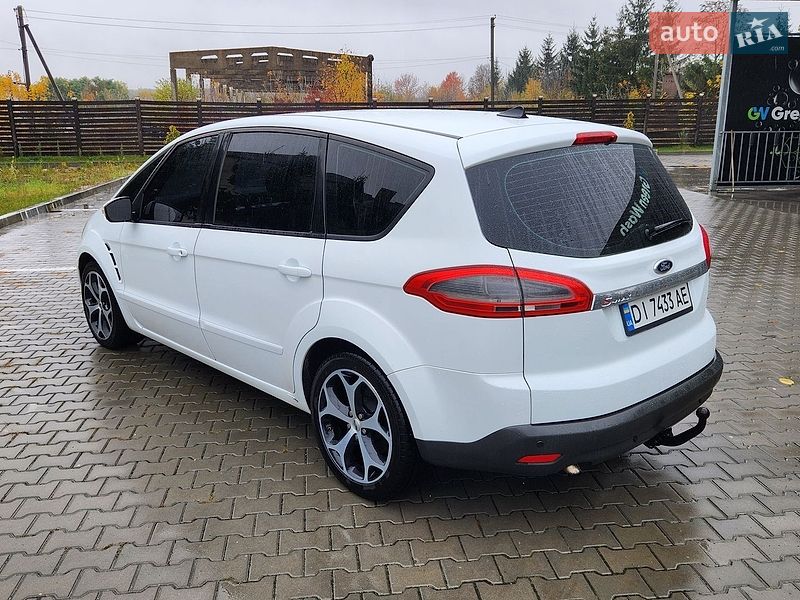 Минивэн Ford S-Max 2013 в Тлумаче