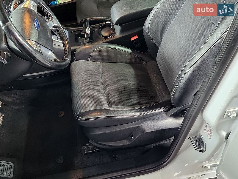Минивэн Ford S-Max 2013 в Тлумаче