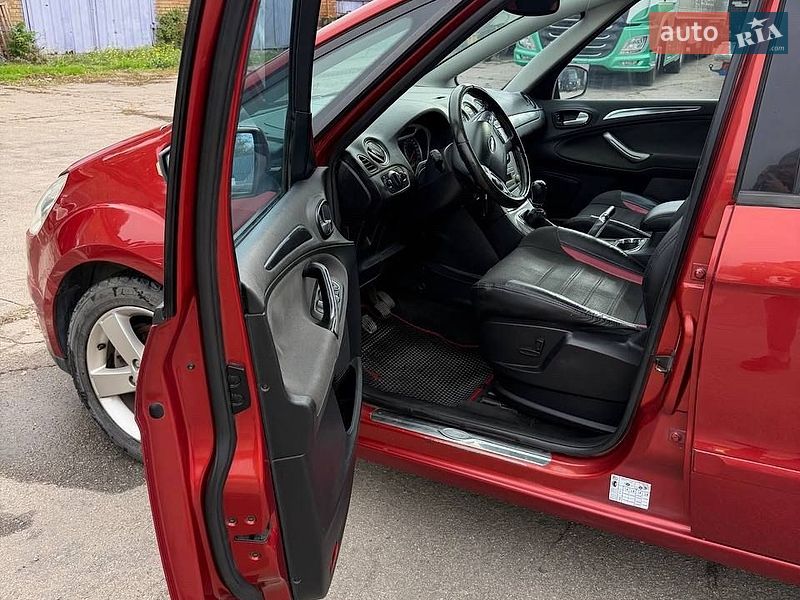 Мінівен Ford S-Max 2007 в Запоріжжі