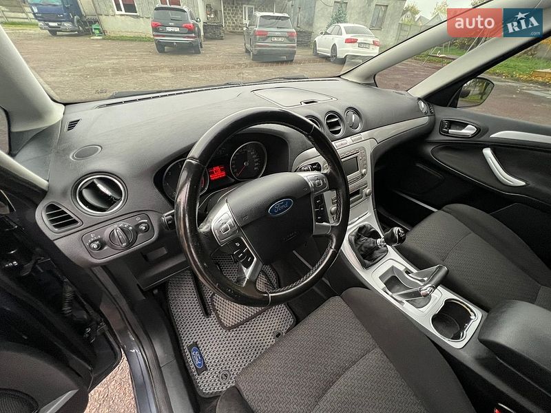 Минивэн Ford S-Max 2009 в Ровно