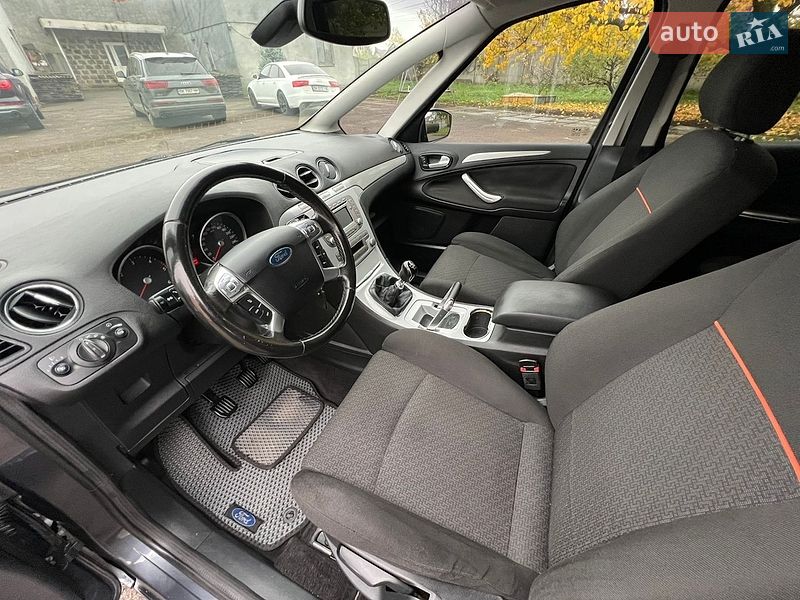 Минивэн Ford S-Max 2009 в Ровно