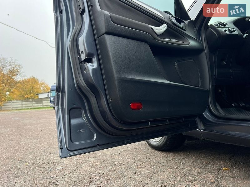 Минивэн Ford S-Max 2009 в Ровно