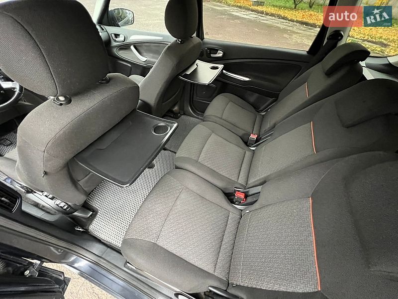 Минивэн Ford S-Max 2009 в Ровно