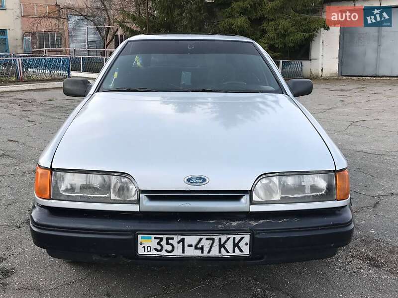 Лифтбек Ford Scorpio 1989 в Мироновке