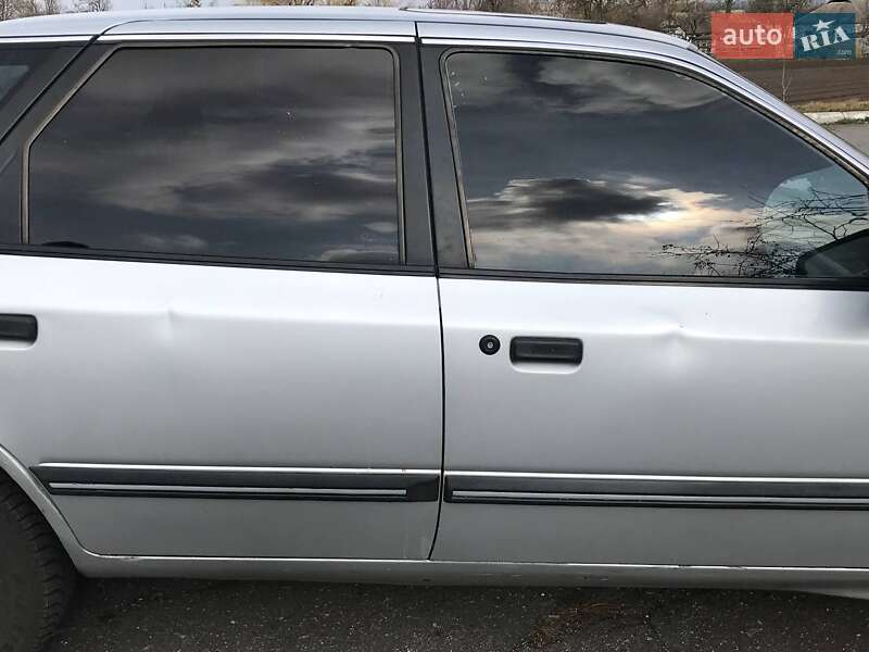 Лифтбек Ford Scorpio 1989 в Мироновке