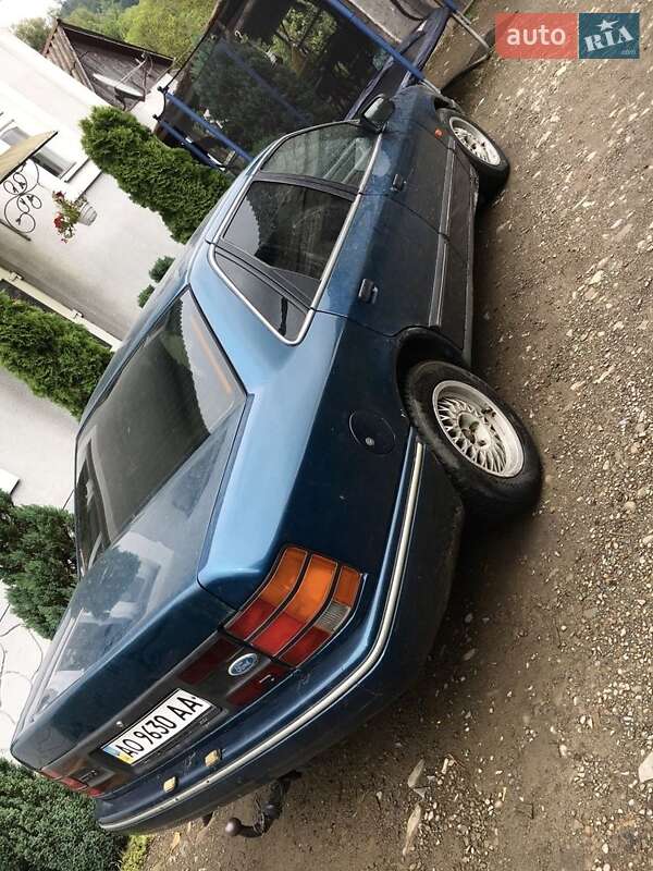 Седан Ford Scorpio 1994 в Ужгороде