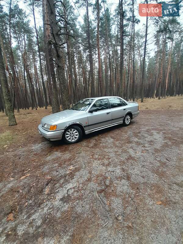 Ford Scorpio