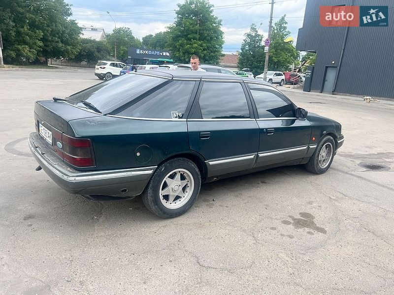 Лифтбек Ford Scorpio 1993 в Черновцах