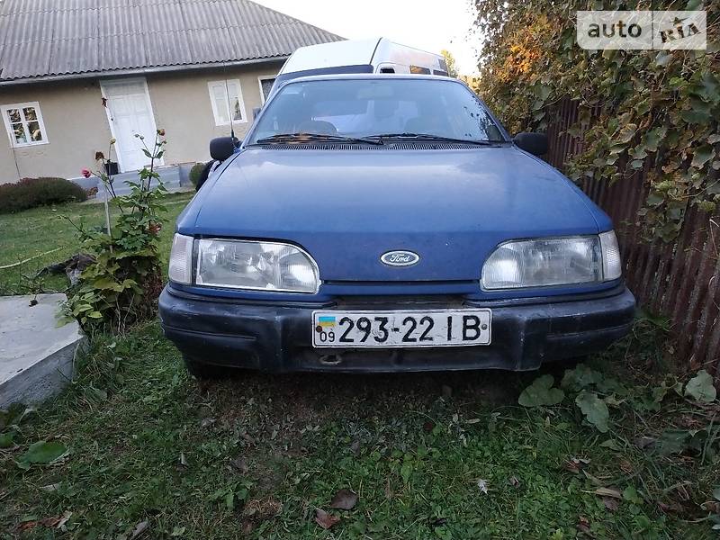 Хэтчбек Ford Sierra