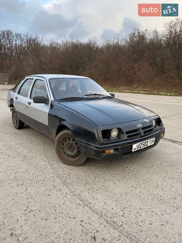 Ford Sierra 1985 года в Николаеве