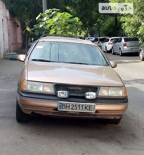 Універсал Ford Taurus