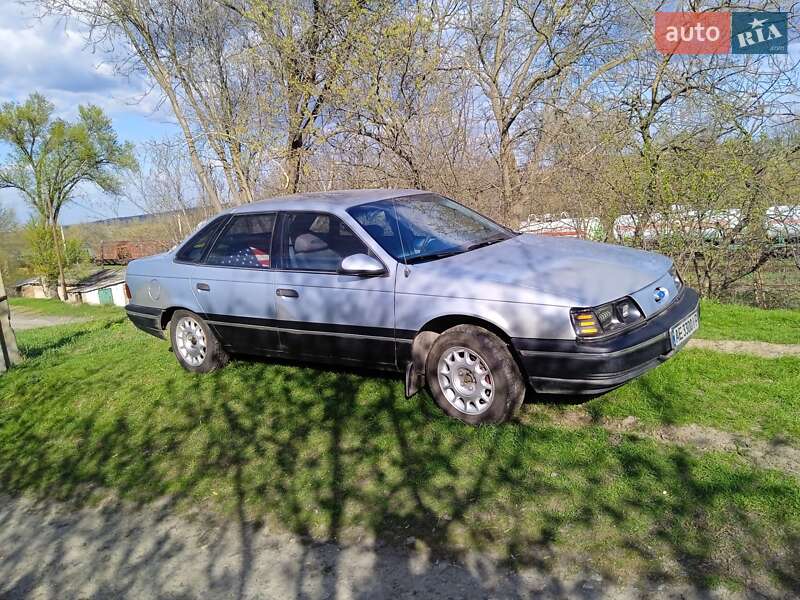 Ford Taurus 1990 Ford Taurus 1990