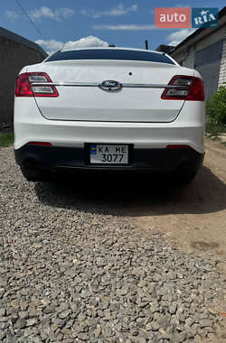 Седан Ford Taurus 2014 в Харкові