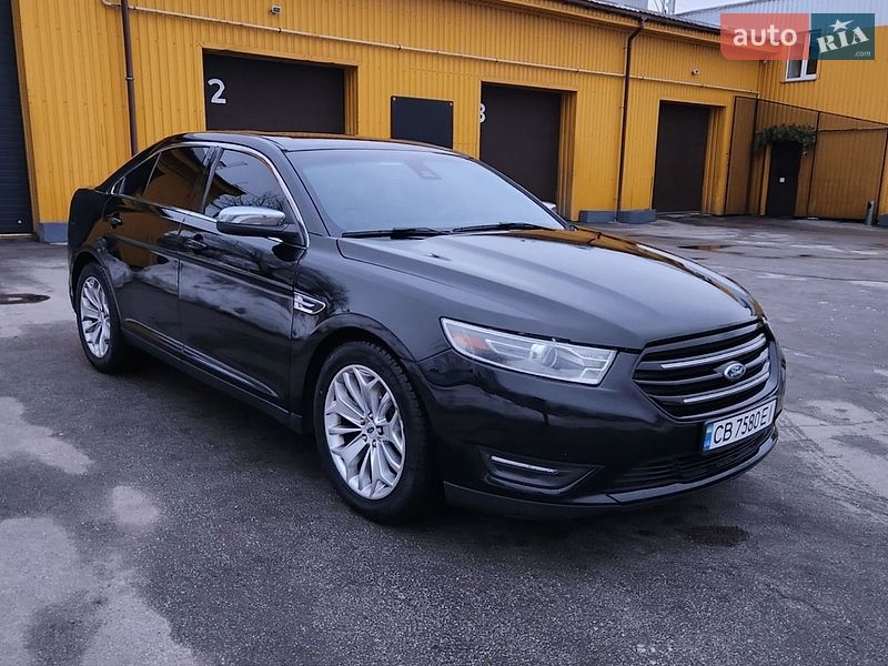 Ford Taurus