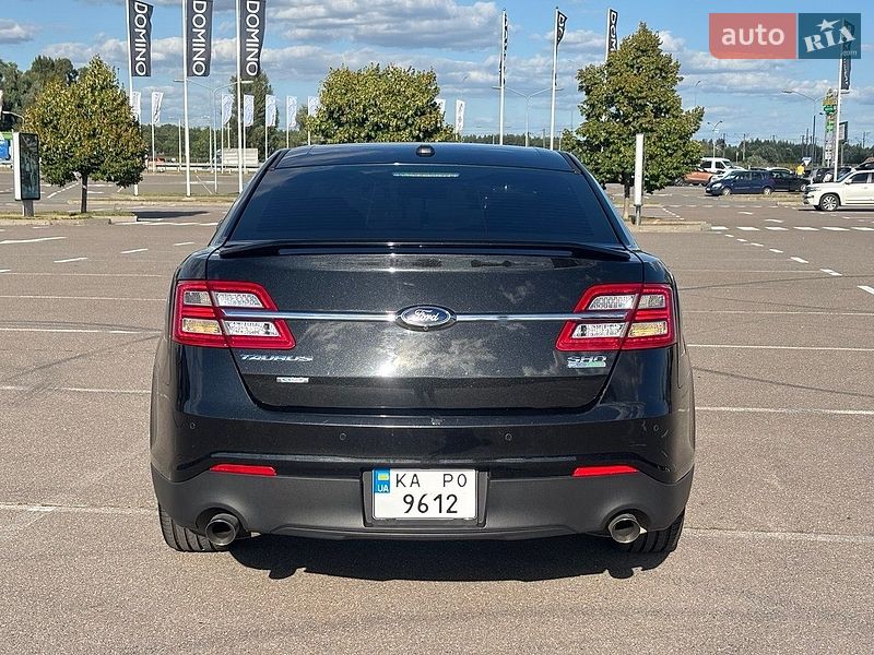 Седан Ford Taurus 2014 в Обухове