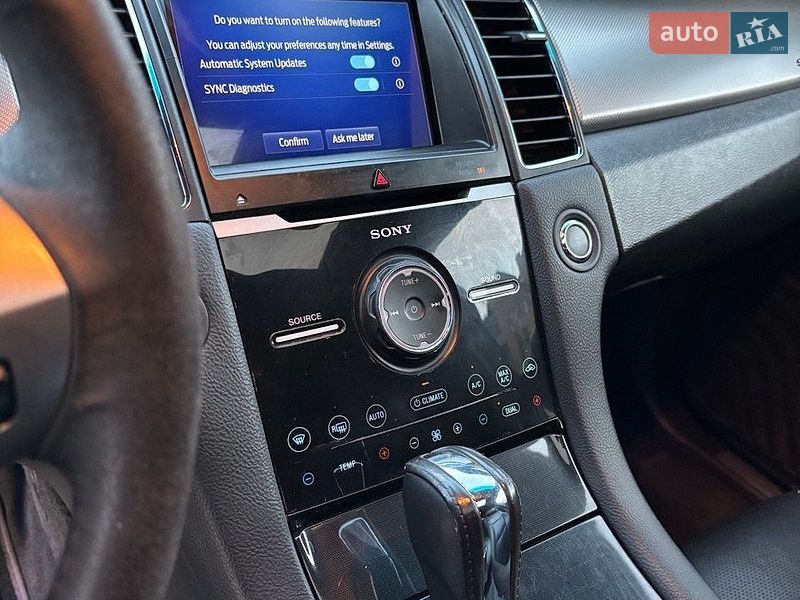 Седан Ford Taurus 2014 в Обухове