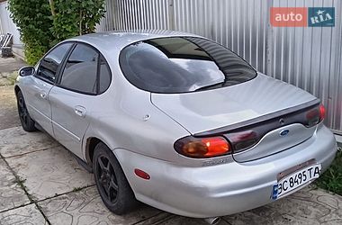 Ford Taurus  1997