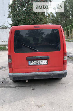 Ford Tourneo Connect  2004