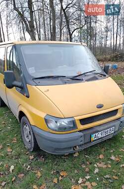 Ford Tourneo Connect  2005