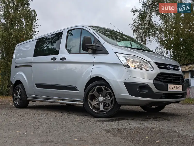 Ford Tourneo Custom