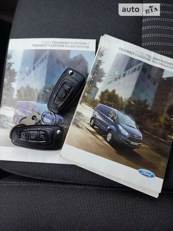 Мінівен Ford Tourneo Custom 2015 в Кривому Розі документ 2 фото Мінівен Ford Tourneo Custom 2015 в Кривому Розі документ