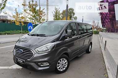 Ford Tourneo Custom  2019