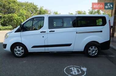 Ford Tourneo Custom  2017