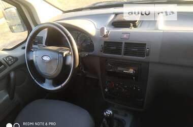 Ford Transit Connect 2004