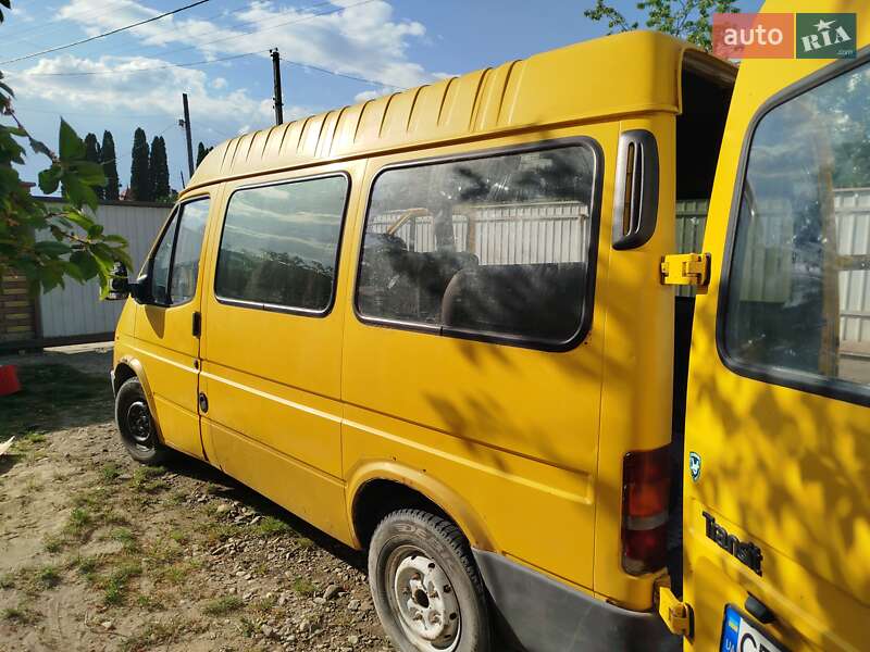 Мінівен Ford Transit Connect 2002 в Мамаївцах