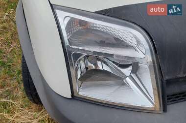Ford Transit Connect  2003