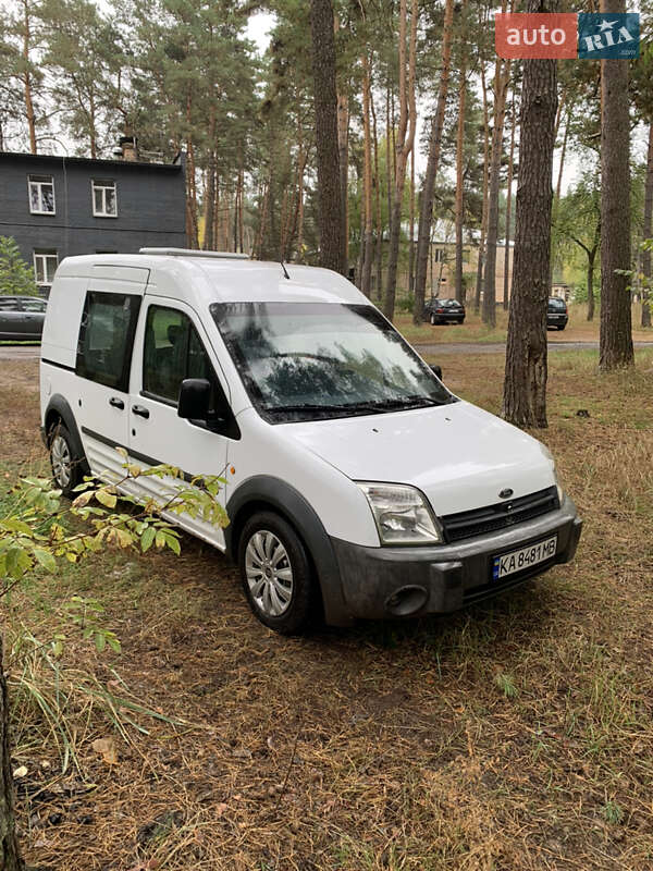 Грузопассажирский фургон Ford Transit Connect
