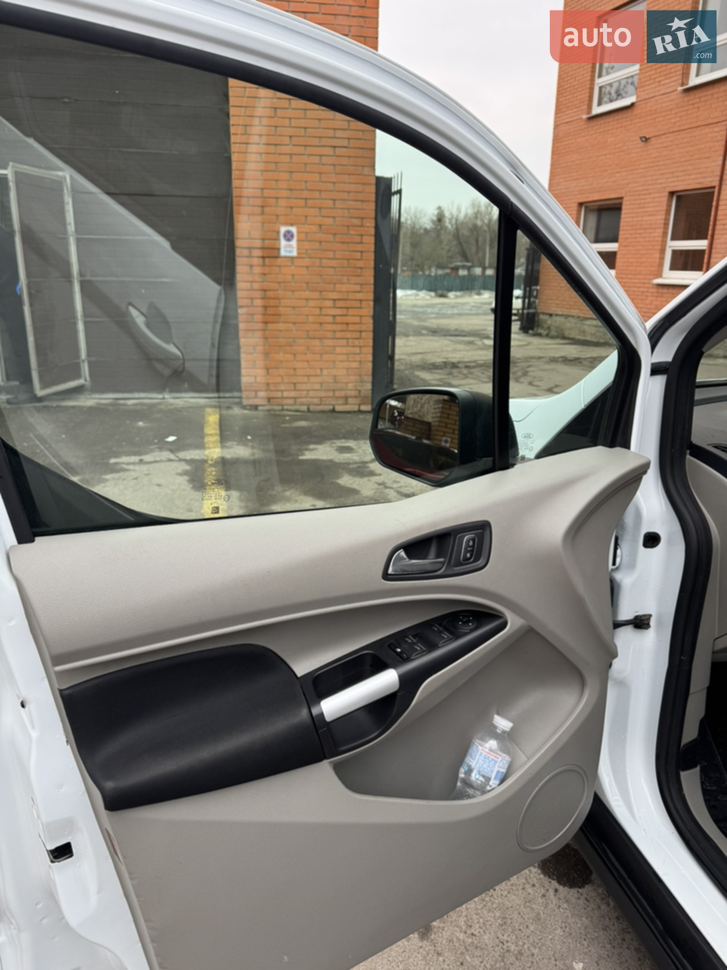 Ford Transit Connect 2018 VIN NM0GE9F23K1390003 фото оголошення 20 з 37