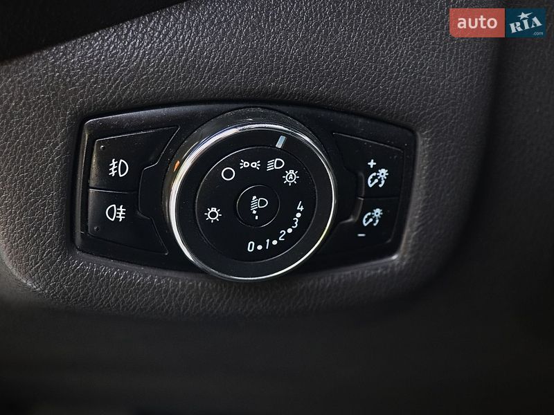 Вантажний фургон Ford Transit Connect 2016 в Кременчуці фото 13 Вантажний фургон Ford Transit Connect 2016 в Кременчуці