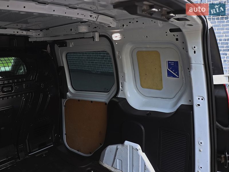 Вантажний фургон Ford Transit Connect 2016 в Кременчуці фото 39 Вантажний фургон Ford Transit Connect 2016 в Кременчуці
