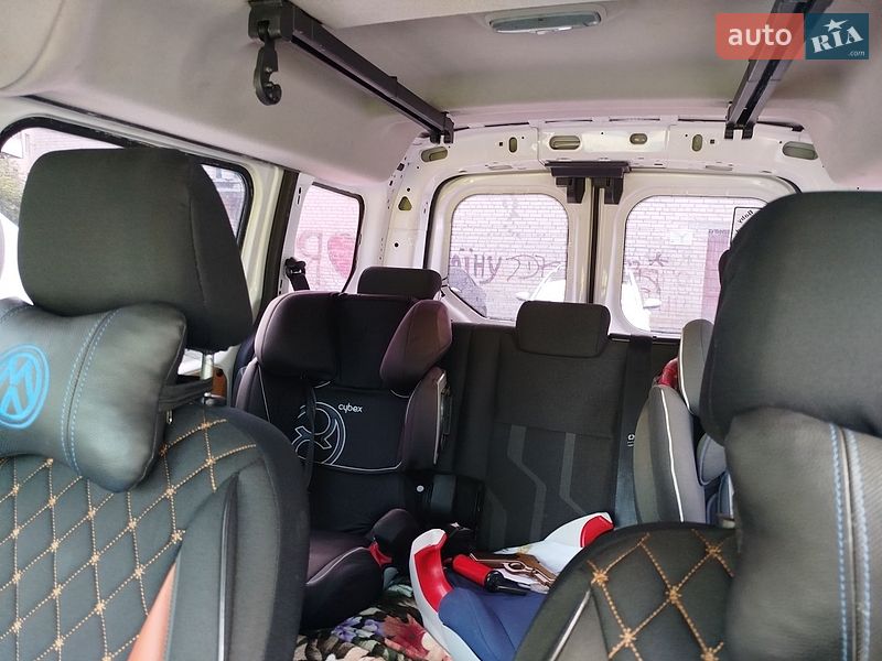 Минивэн Ford Transit Connect 2015 в Луцке фото 7 Минивэн Ford Transit Connect 2015 в Луцке