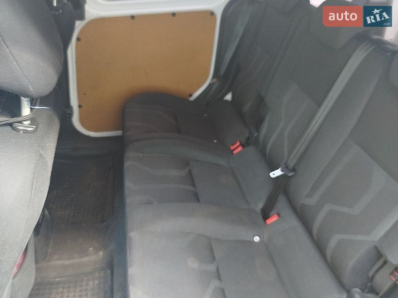 Минивэн Ford Transit Connect 2015 в Луцке фото 9 Минивэн Ford Transit Connect 2015 в Луцке