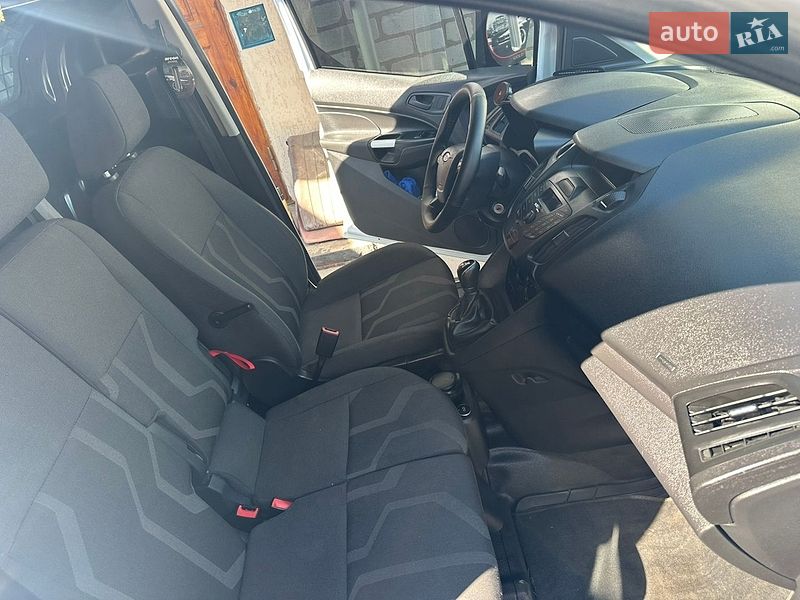 Грузовой фургон Ford Transit Connect 2018 в Бабинцам