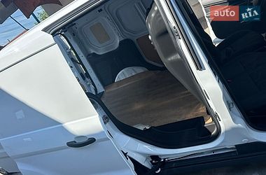 Грузовой фургон Ford Transit Connect 2018 в Бабинцам