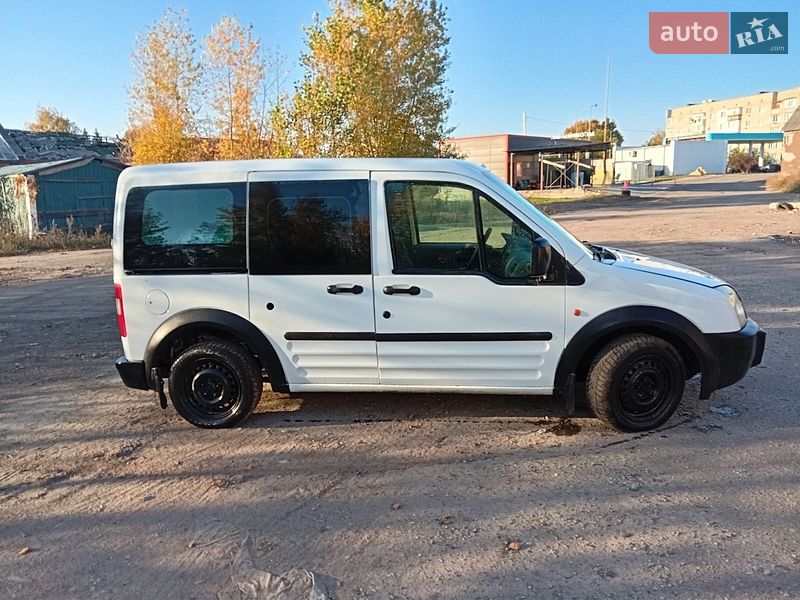 Мінівен Ford Transit Connect 2005 в Лебедині