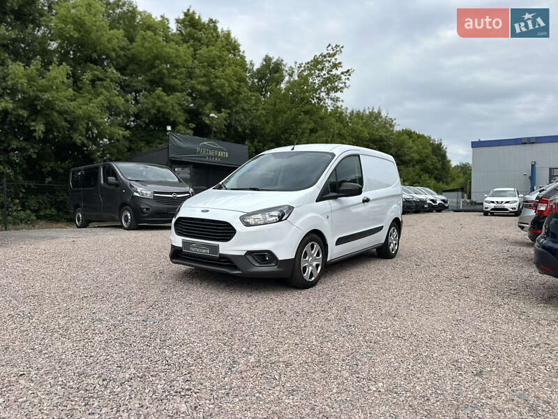 Ford Transit Courier