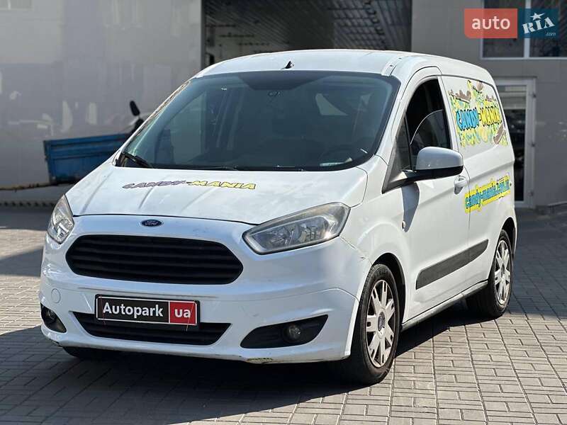 Грузовой фургон Ford Transit Courier