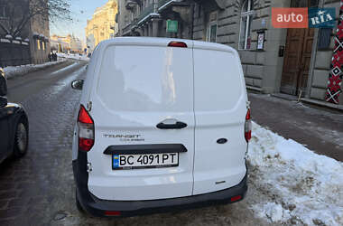 Ford Transit Courier  2022