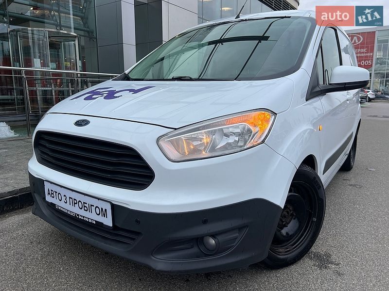 Грузовой фургон Ford Transit Courier 2014 в Киеве