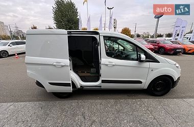 Грузовой фургон Ford Transit Courier 2014 в Киеве
